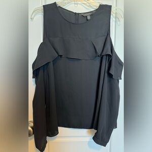 Banana Republic ‘Cold Shoulder’ Ruffle Blouse